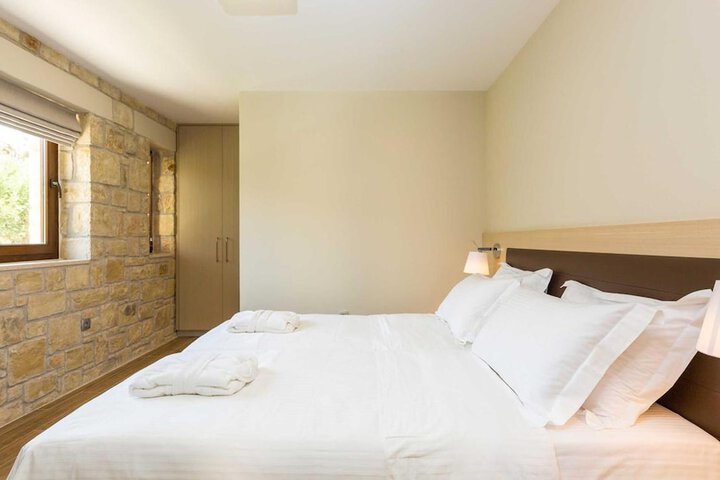 Room 22 of 59