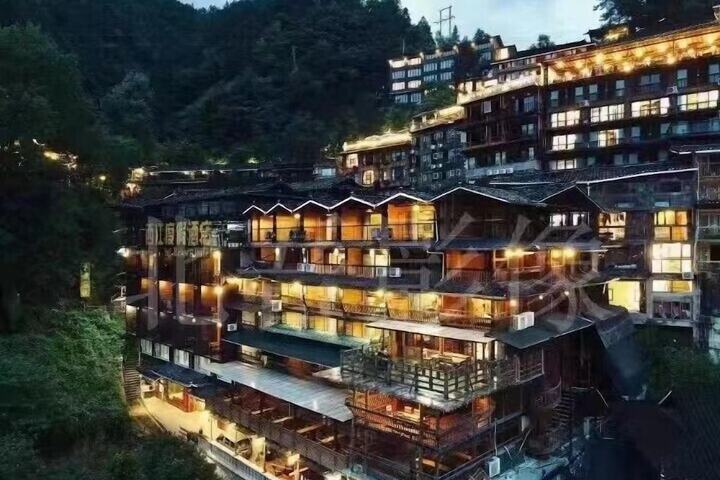 Hotel 54 of 55