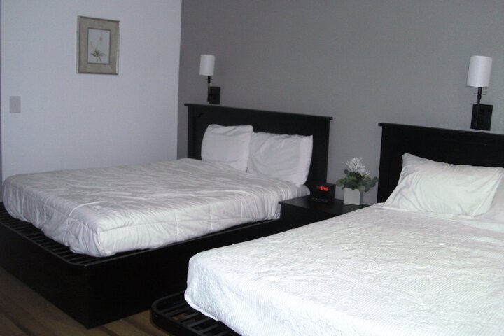 Standard Double Bed (6 of 6)