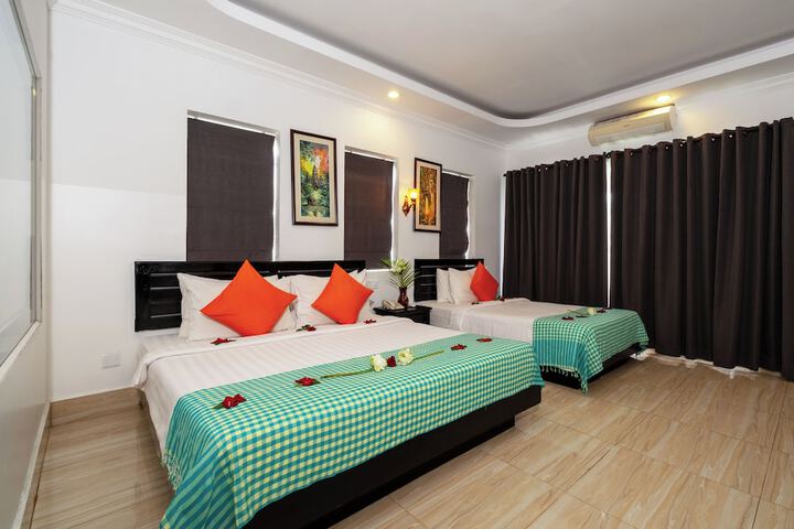 Room 20 of 65