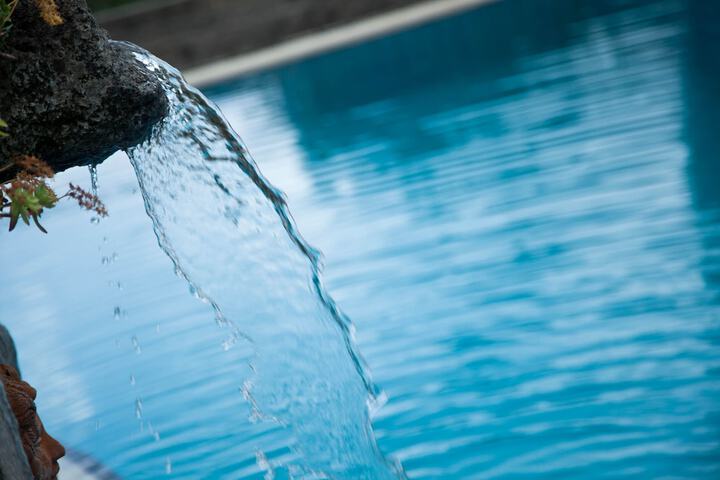 Pool 44 of 66