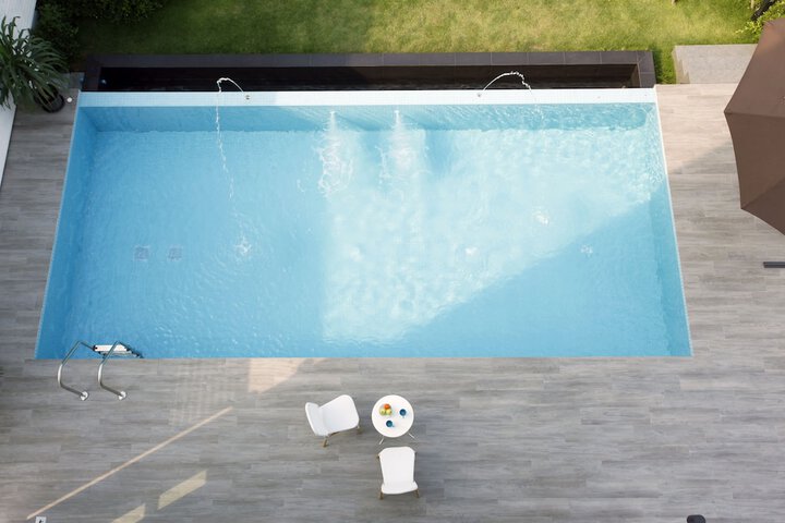 Pool 20 of 62