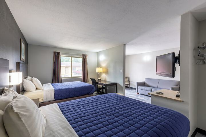 Room 4 of 21