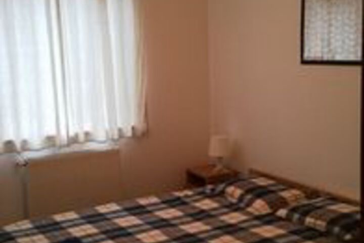 Room 15 of 29