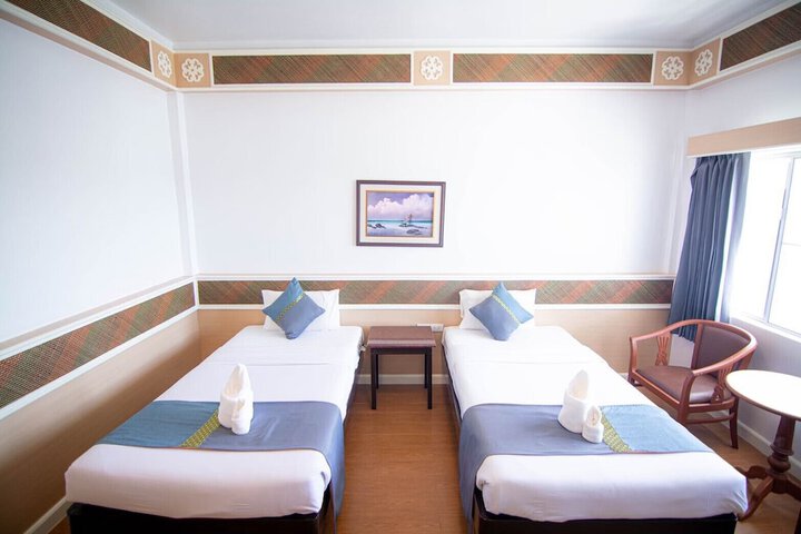 Room 7 of 44