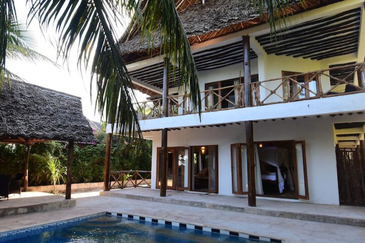 Hotel 5 of 98