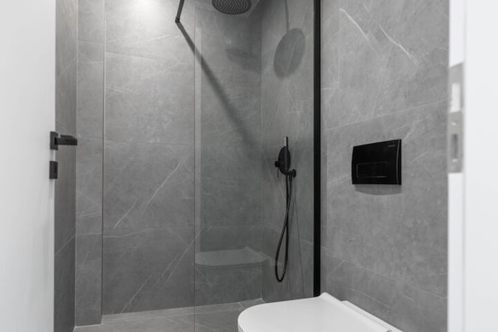 Room 41 of 60