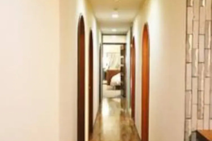 Room 14 of 22