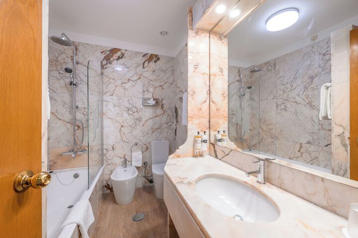 Clean Restrooms