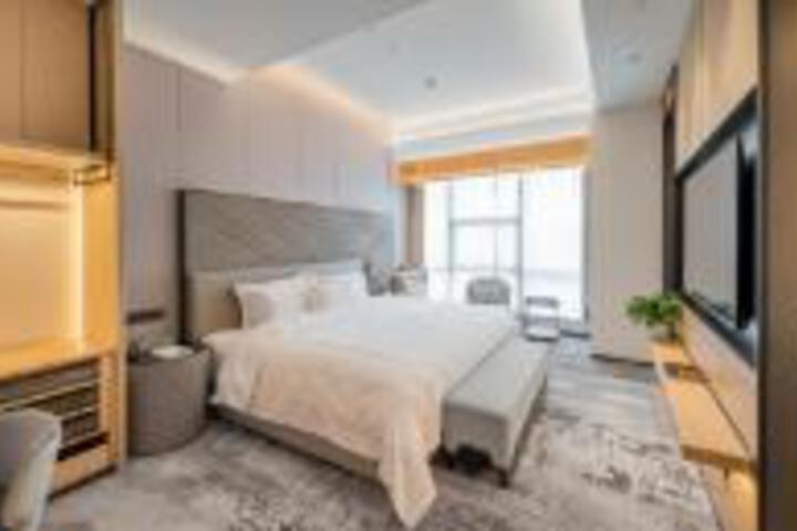 Room 22 of 23