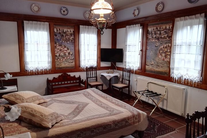 Room 20 of 94