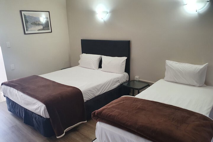 Room 18 of 36