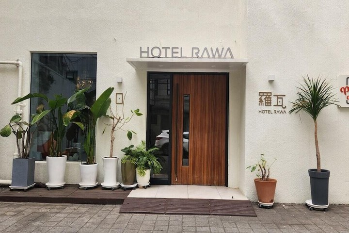 Hotel 24 of 27