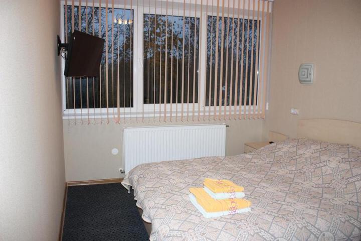 General 10 of 25