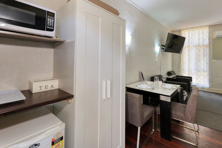 Room 12 of 35