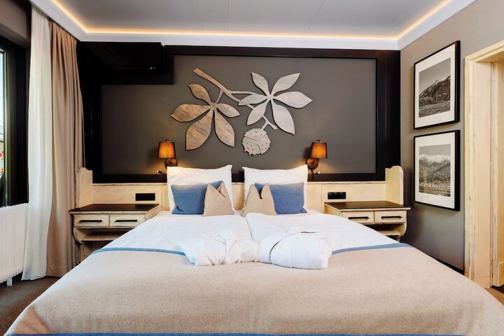 Room 15 of 65