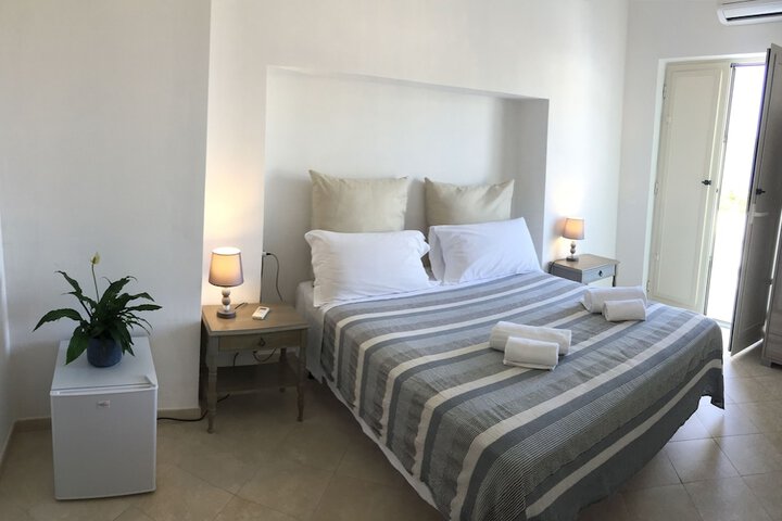 Room 10 of 40