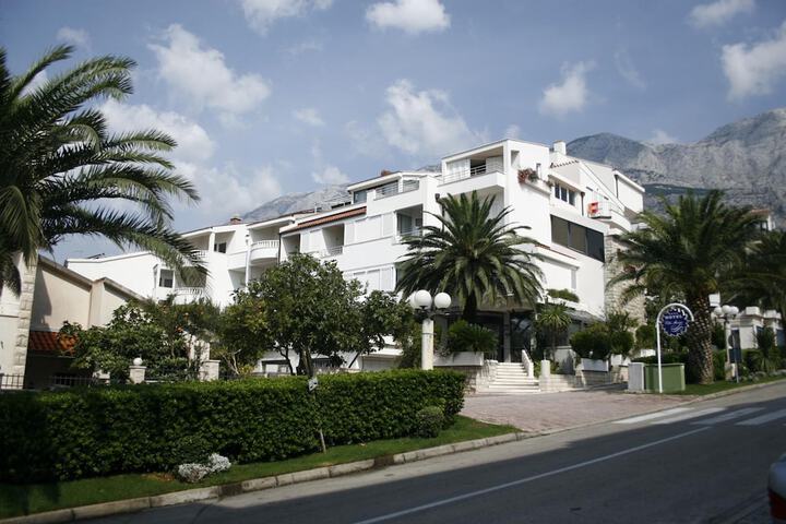 Hotel 60 of 66