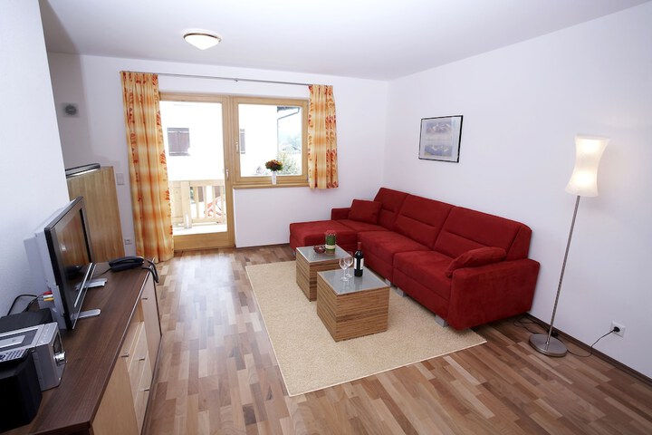 Room 10 of 26