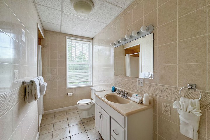 Room 294 of 324