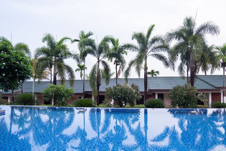 Pool 26 of 46