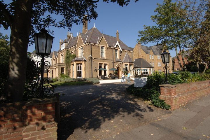 Hotel 46 of 49