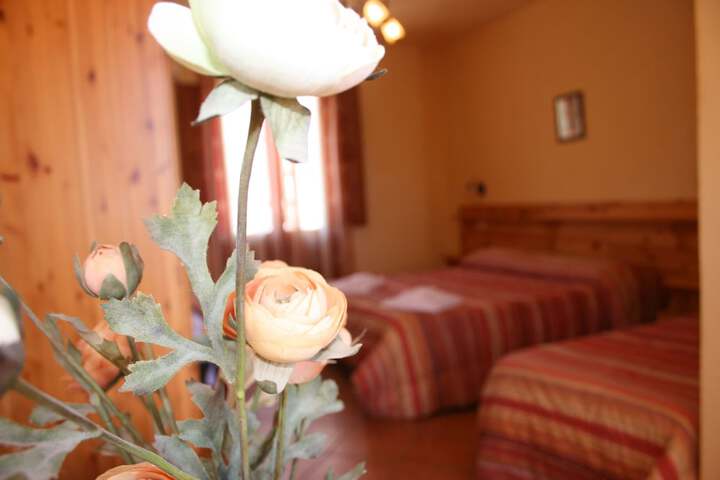 Room 13 of 63