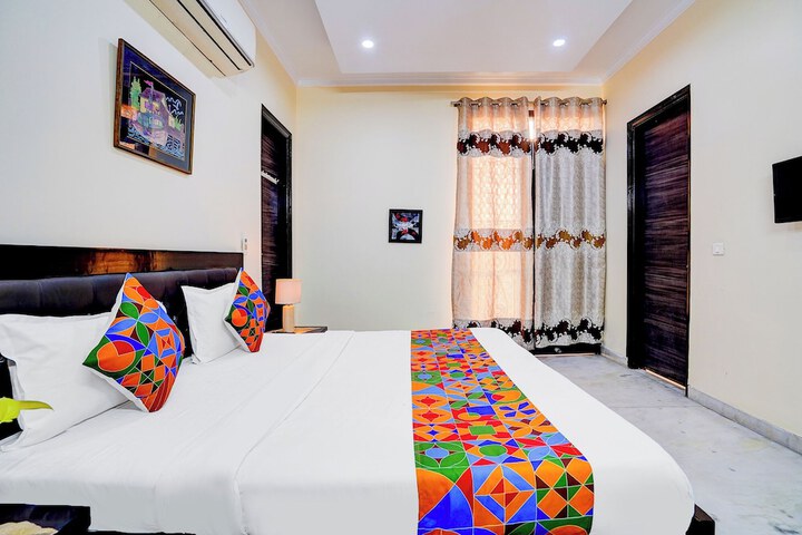 Room 20 of 26