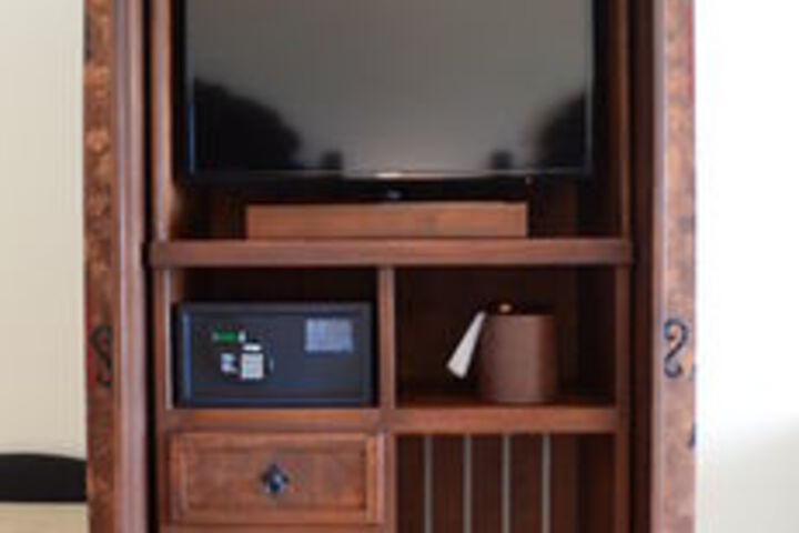 Room 19 of 29