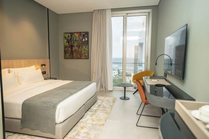 Room 19 of 43