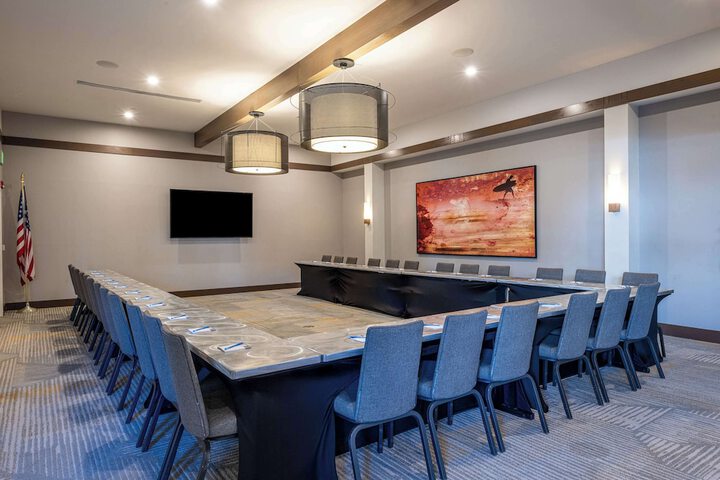 Meeting facility