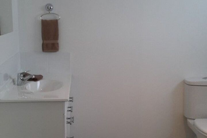 Room 12 of 22
