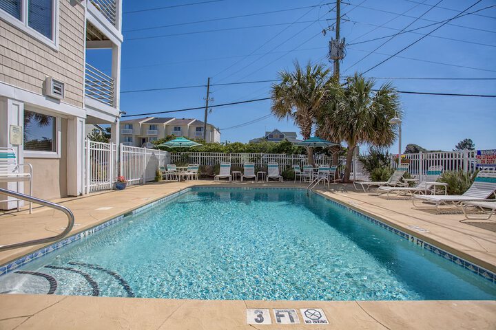 Pool 273 of 333