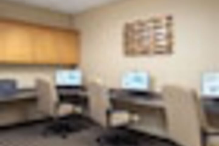 Business Center 242 of 261