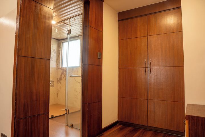 Room 29 of 105