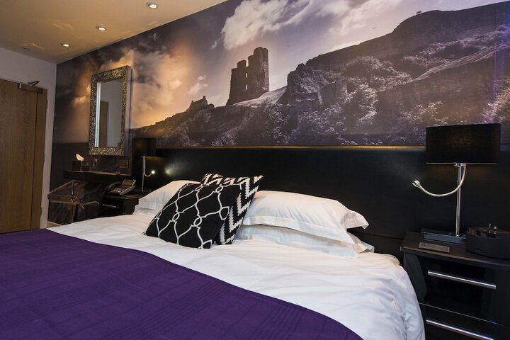 Mayfield Hotel Image 12