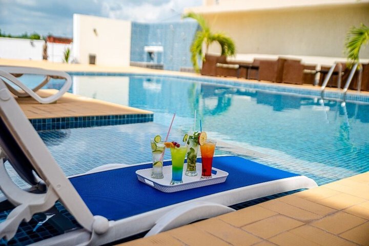Pool 34 of 52