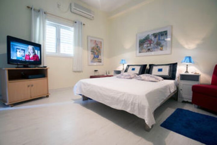 Room 48 of 120