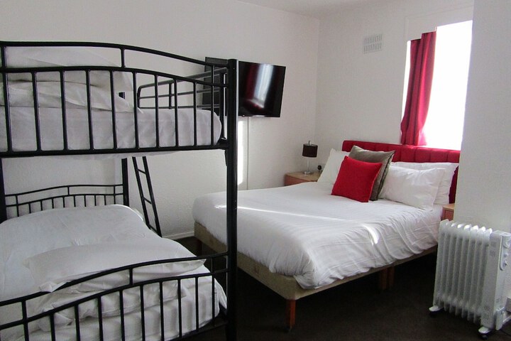 Room 14 of 67