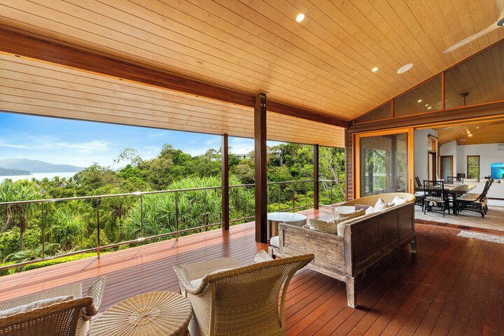 Terrace/Patio 31 of 65