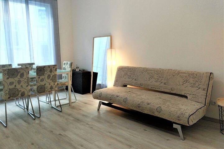 Room 20 of 29