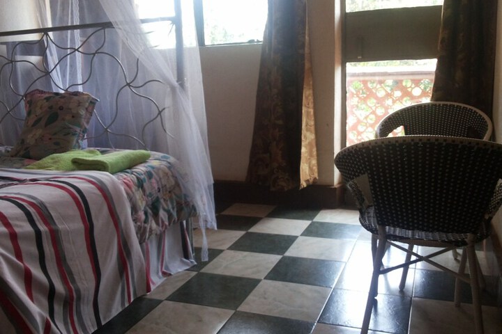 Room 8 of 56