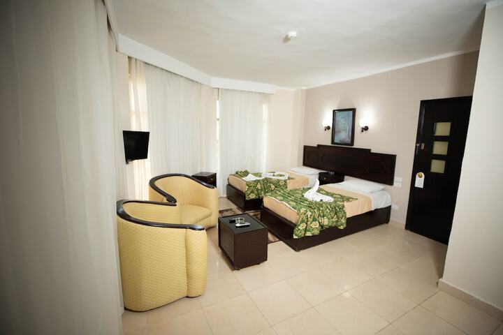 Room 5 of 52