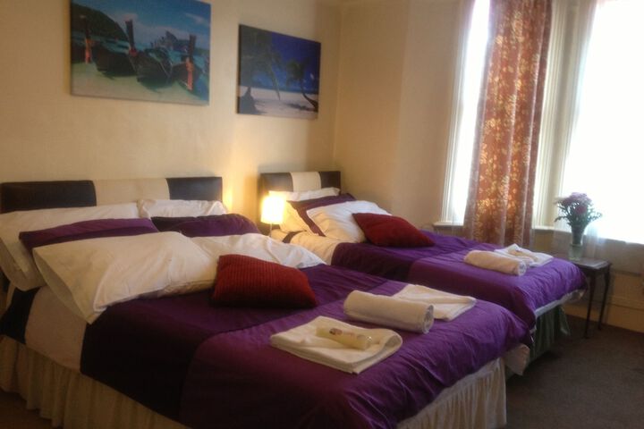 Room 5 of 50