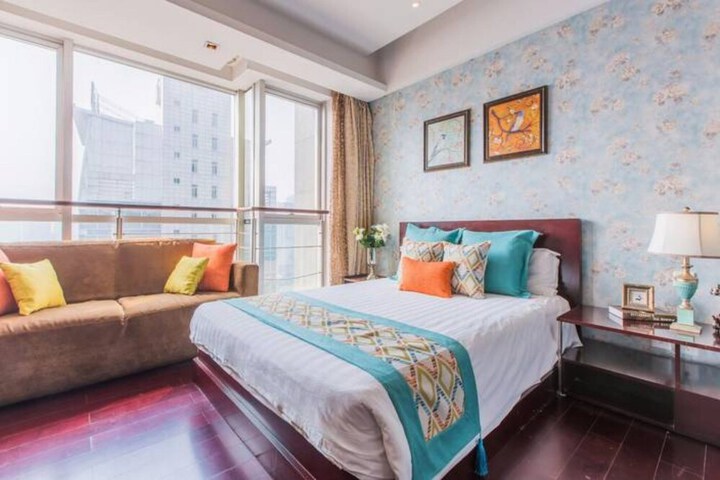 Room 27 of 55