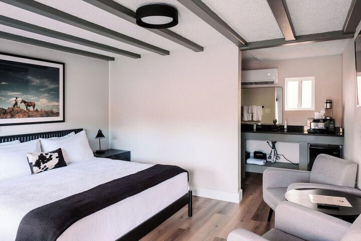 Room 17 of 56