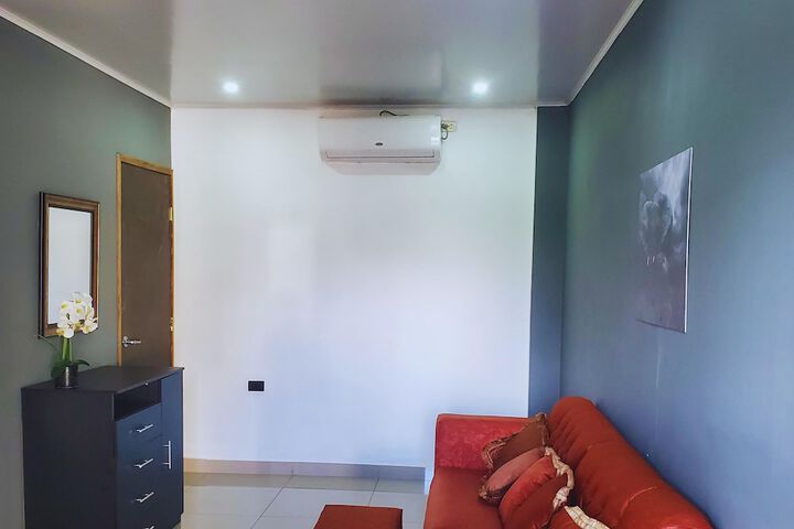 Room 3 of 31