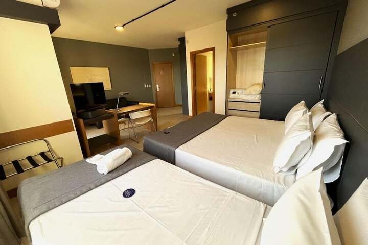 Room 21 of 96