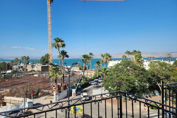 Hotel View 139 of 141