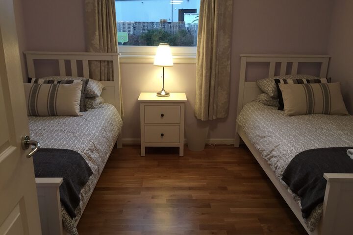 Room 5 of 33